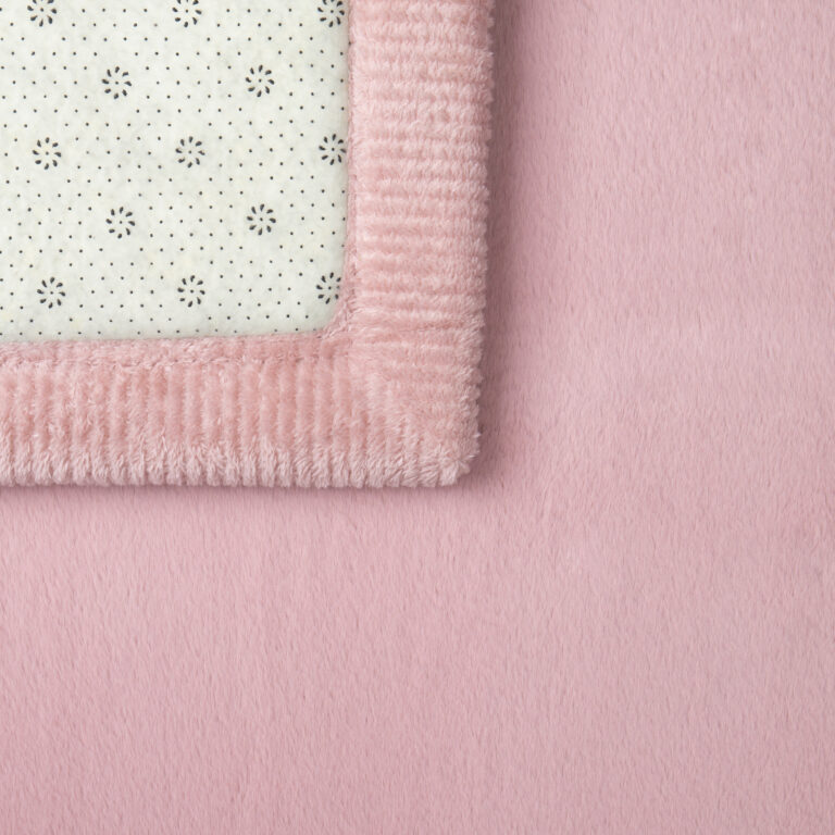 Kids’ Rug Fluffin Square Pink