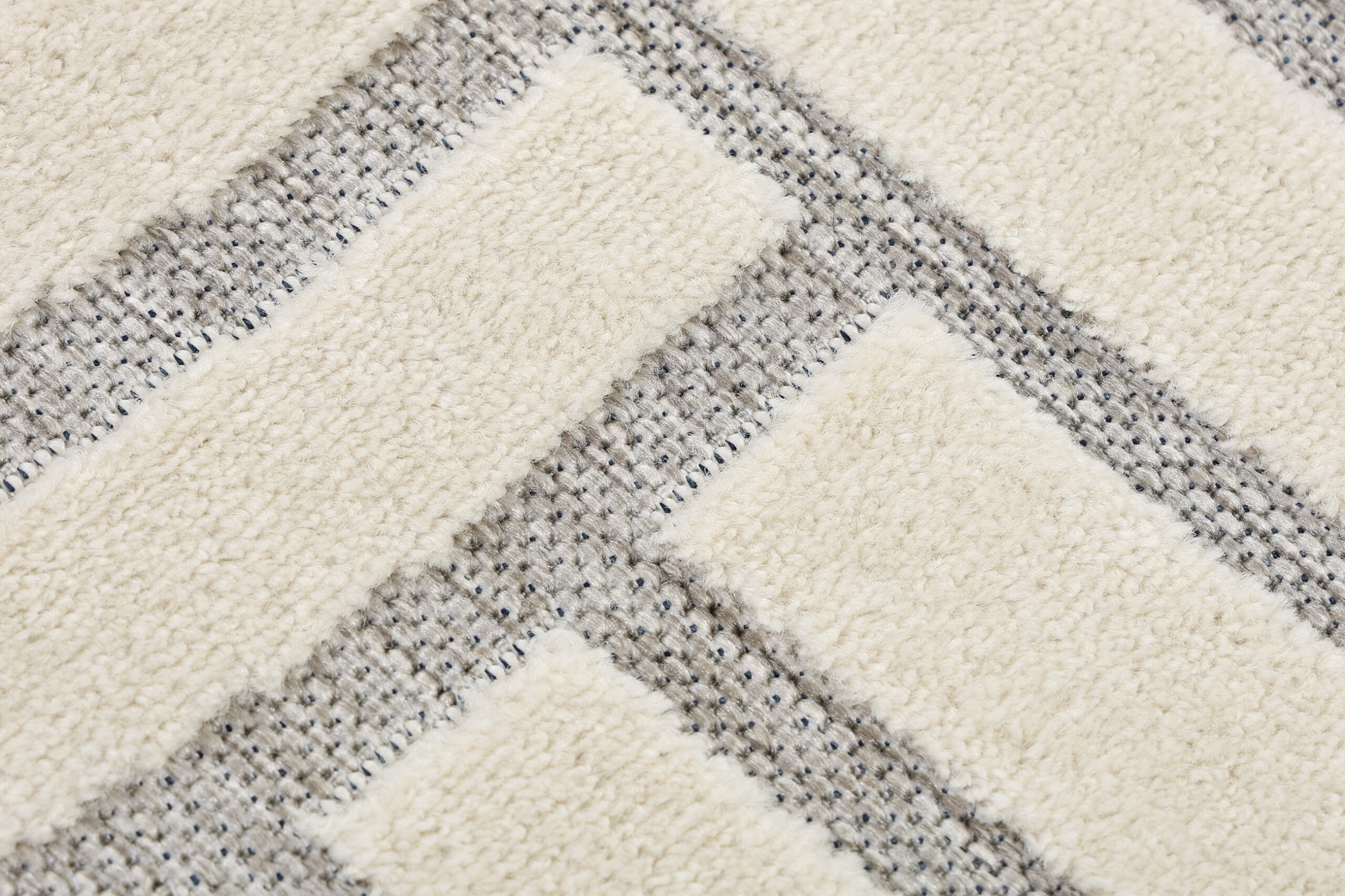 Outdoor Patio Rug Cream Gray Lines
